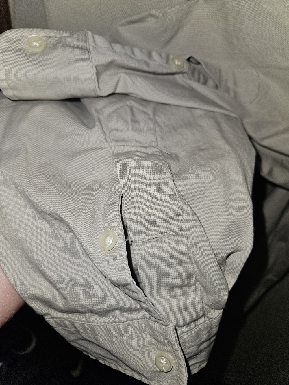 Ralph Lauren Men's Classic Button-Down Shirt in Light Khaki - Picture 5 of 8